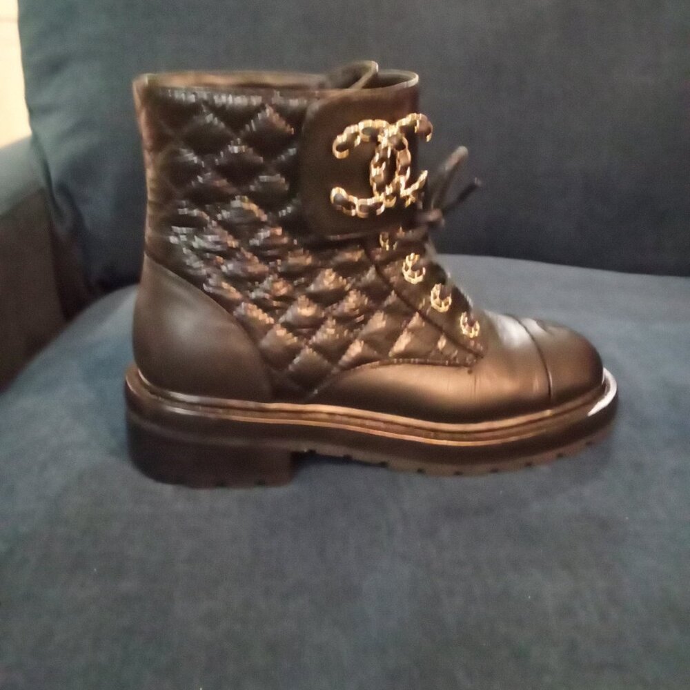 Chanel leather quilted ankle boots